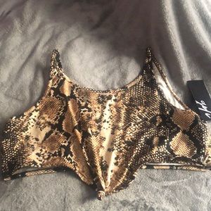 Brown snake skin crop top! ✨